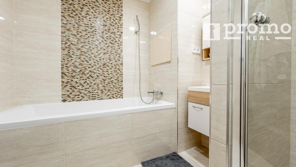 PREDANÉ STIEROVÁ - KVP 4 IZBOVÝ PRAŽSKÝ BYT 91m2+7m2  LOGGIA KOMPLETNÁ REKONŠTRUKCIA KLIMATIZÁCIA