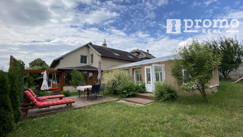 PREDANÉ HRAŠOVÍK 7 IZB, BAZÉN,GARÁŽ,POZEMOK 750m2