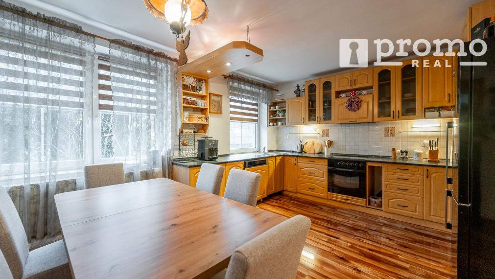 PREDANÉ HRAŠOVÍK 7 IZB, BAZÉN,GARÁŽ,POZEMOK 750m2