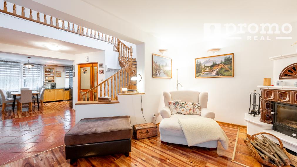 PREDANÉ HRAŠOVÍK 7 IZB, BAZÉN,GARÁŽ,POZEMOK 750m2