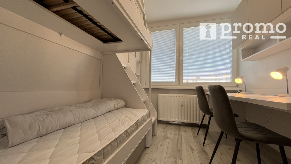 MOLDAVSKÁ 3 IZB.BYT + LOGGIA TOP LOKALITA