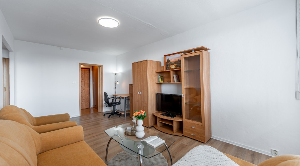 KALINOVSKÁ - slnečný 2-izb byt 42,70m²+ loggia