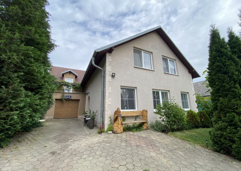 PREDANÉ HRAŠOVÍK 7 IZB, BAZÉN,GARÁŽ,POZEMOK 750m2